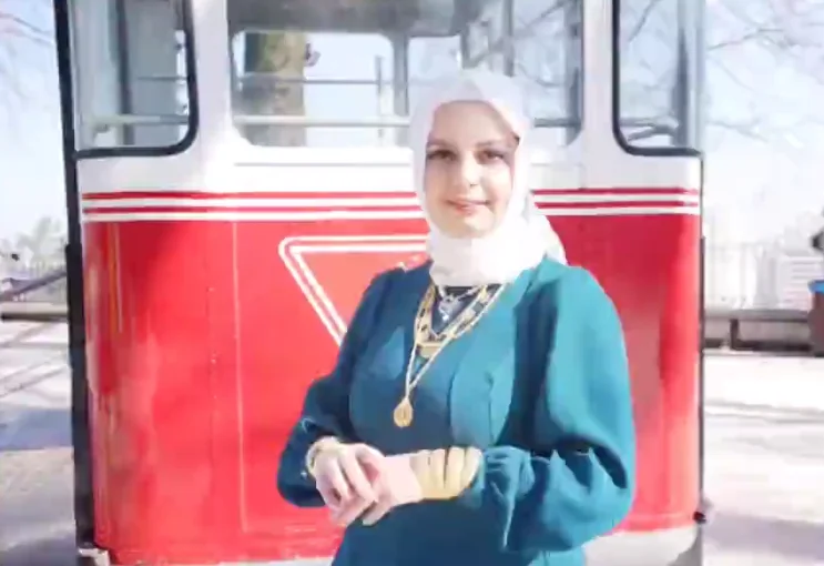 Gelin Evi Selvi kimdir, kaç yaşında, nereli?