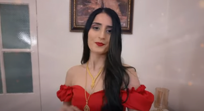 Gelin Evi Berfin kimdir, kaç yaşında, nereli?