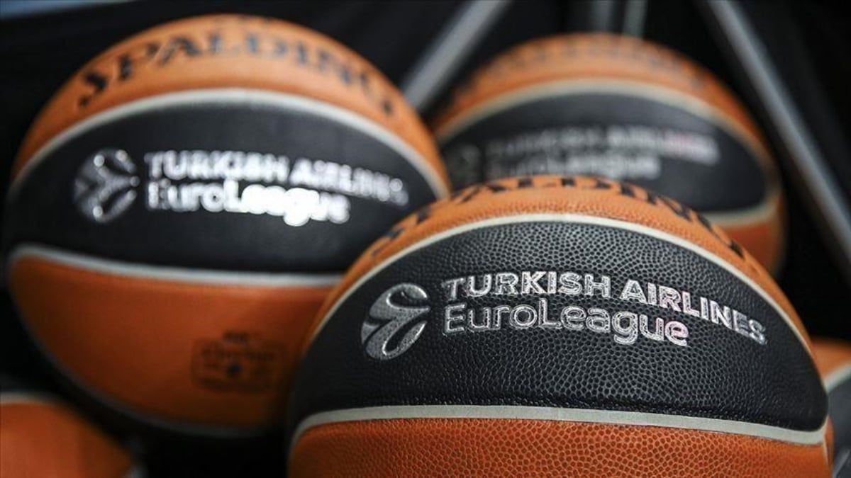Türk basketbol takımlarının maçları ileri tarihe ertelendi