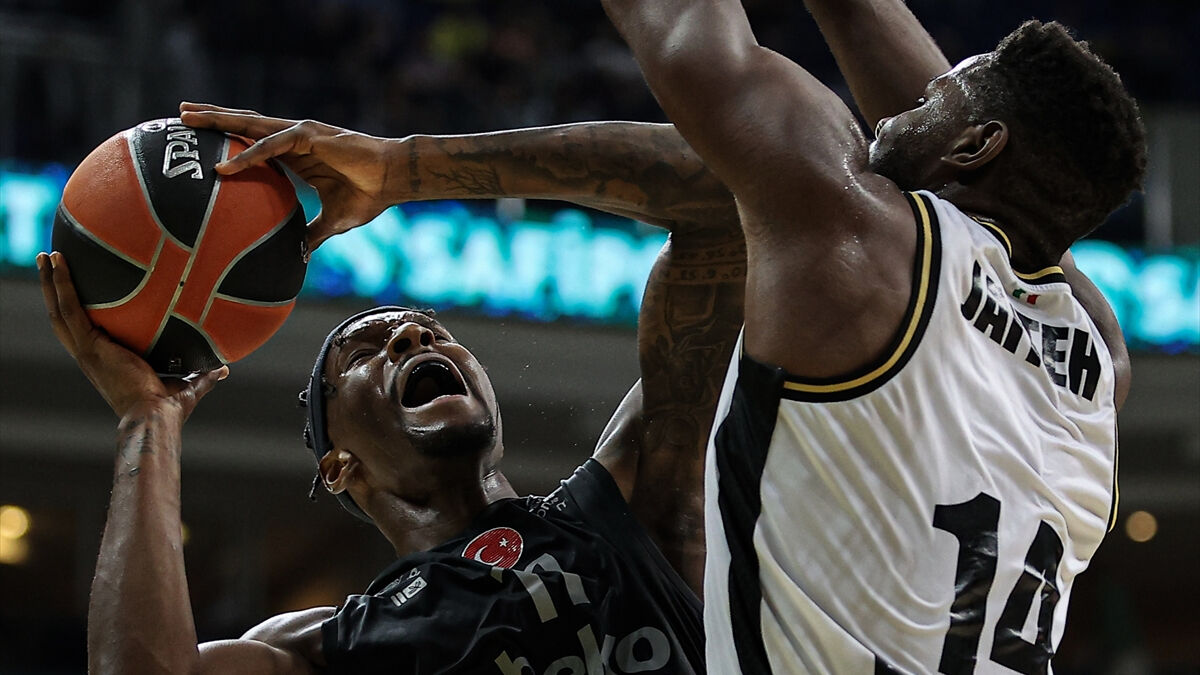 EuroLeague’de Fenerbahçe’den İtalyan rakibine 32 sayı fark