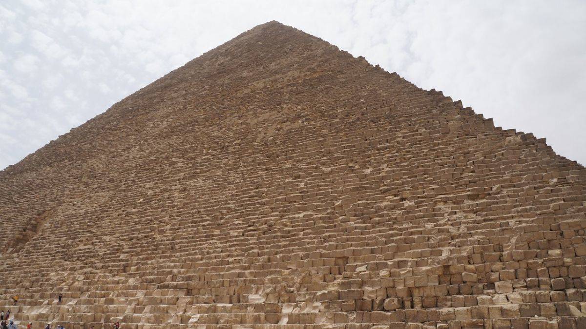 Keops piramidinde en büyük keşif! Gizli geçit bulundu